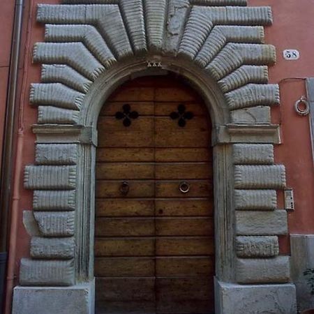 Palazzo San Florido Bed & Breakfast Città di Castello Rom bilde