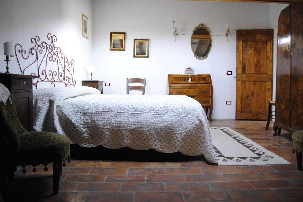 Palazzo San Florido Bed & Breakfast Città di Castello Rom bilde